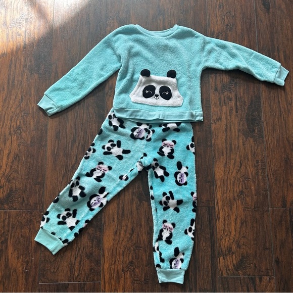 The Children's Place, Girls Panda Pajamas - Picture 1 of 4